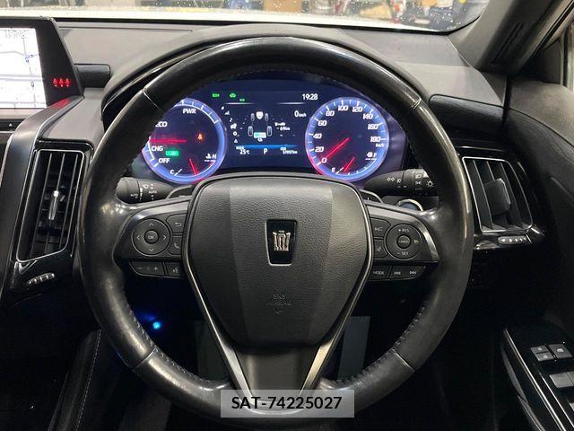 Toyota CROWN SEDAN 2018-07 8741392-14