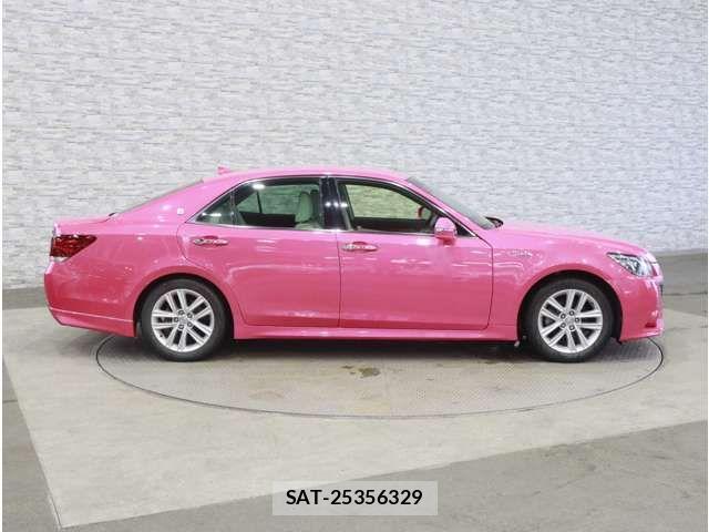 Toyota CROWN SEDAN 2013-12 8779864-9