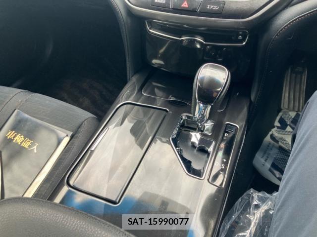 Toyota CROWN SEDAN 2014-01 8779890-18