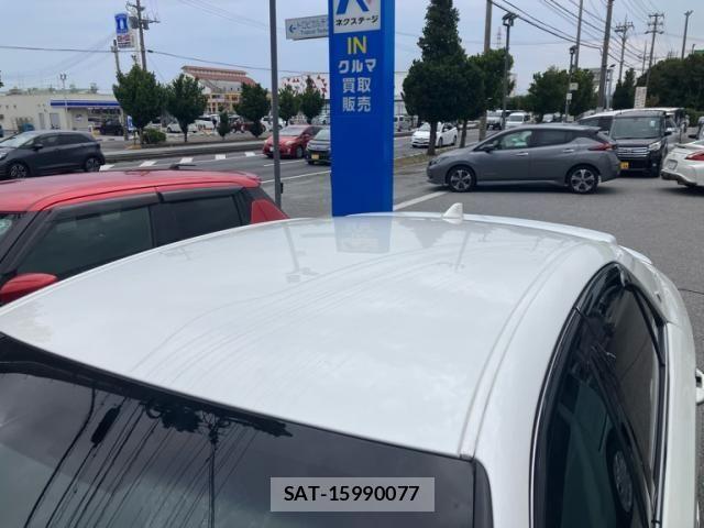 Toyota CROWN SEDAN 2014-01 8779890-1