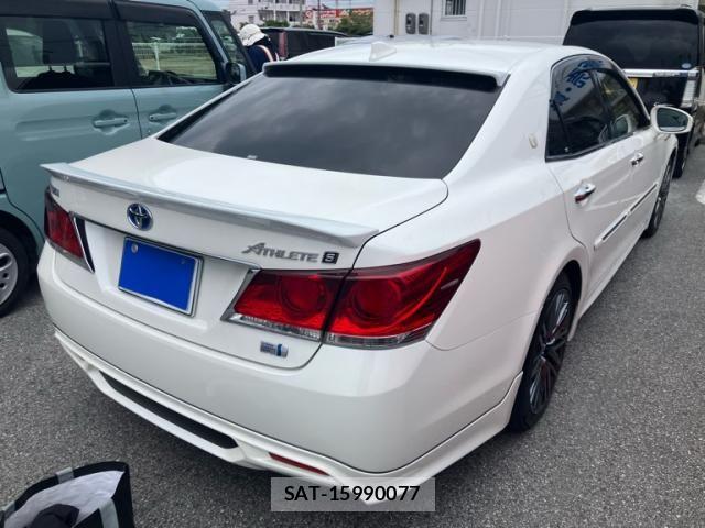 Toyota CROWN SEDAN 2014-01 8779890-2