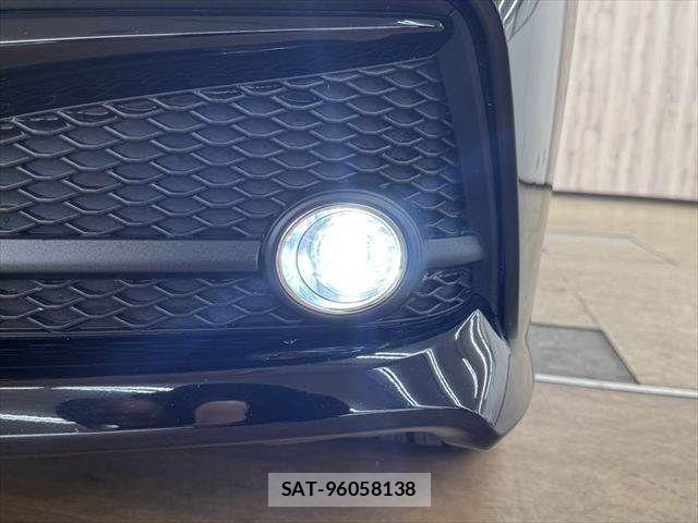 Toyota CROWN SEDAN 2020-04 8779884-11