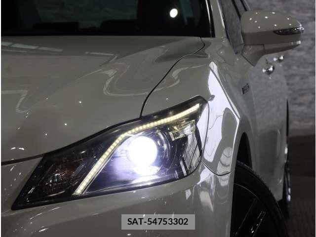 Toyota CROWN SEDAN 2015-09 8779885-15