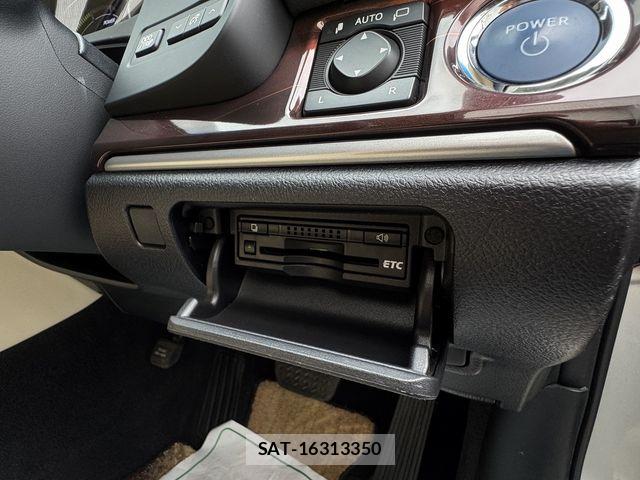 Toyota CROWN SEDAN 2013-10 8779887-18