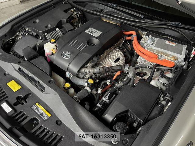 Toyota CROWN SEDAN 2013-10 8779887-19