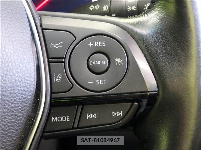 Toyota CROWN SEDAN 2020-07 8779861-10