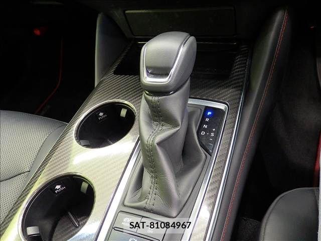 Toyota CROWN SEDAN 2020-07 8779861-11
