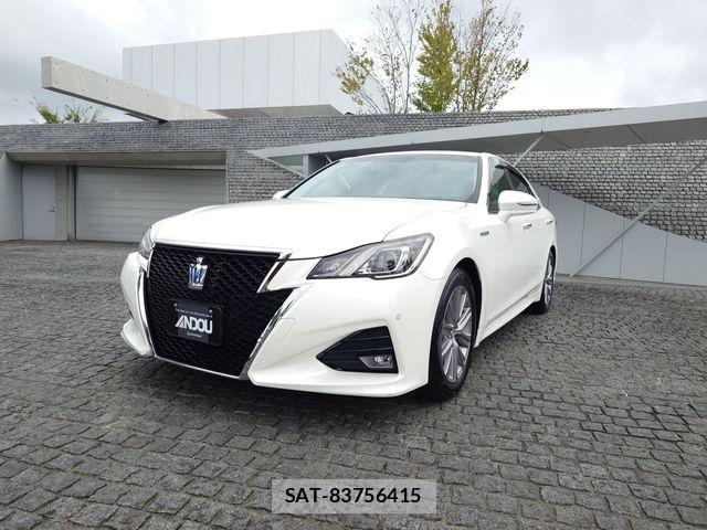 Toyota CROWN SEDAN 2015-10 8779865-0