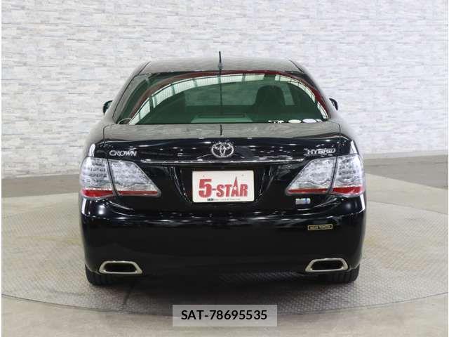 Toyota CROWN SEDAN 2009-11 8779892-9