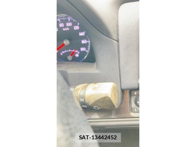 Toyota CROWN SEDAN 2013-11 8779886-20
