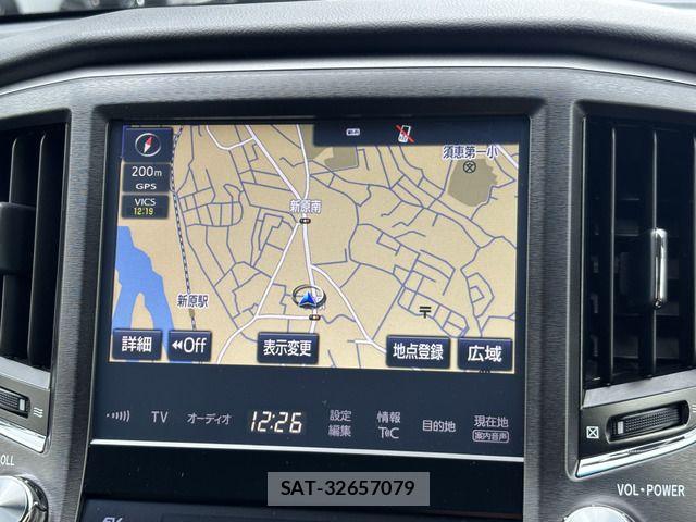 Toyota CROWN SEDAN 2016-08 8779888-5