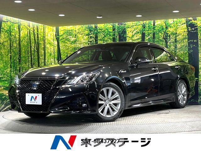 Toyota CROWN SEDAN 2018-08 8779866-0