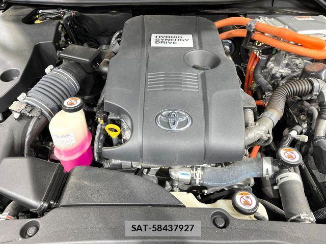 Toyota CROWN SEDAN 2018-08 8779866-17