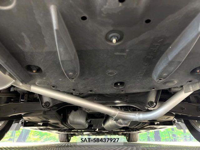 Toyota CROWN SEDAN 2018-08 8779866-18