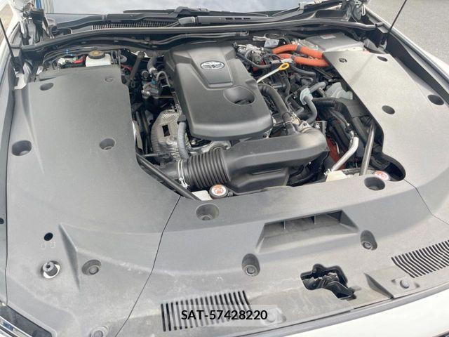 Toyota CROWN SEDAN 2018-12 8779874-17