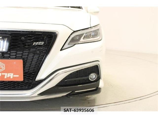 Toyota CROWN SEDAN 2018-06 8779875-13