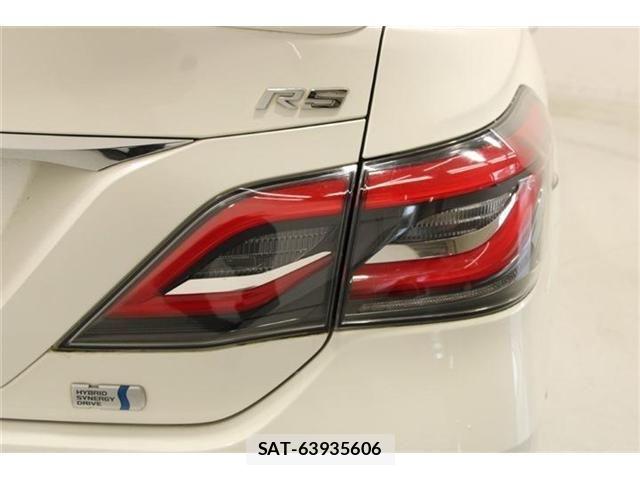 Toyota CROWN SEDAN 2018-06 8779875-17