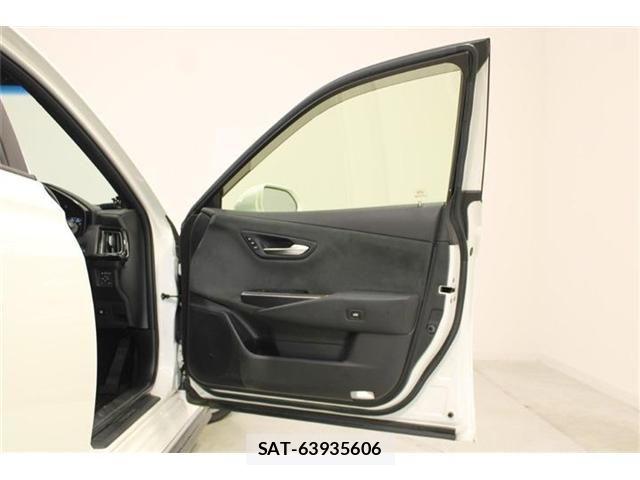 Toyota CROWN SEDAN 2018-06 8779875-28