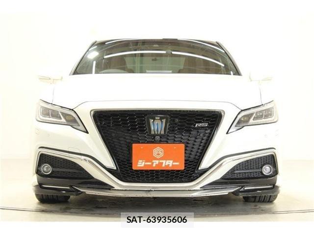 Toyota CROWN SEDAN 2018-06 8779875-6