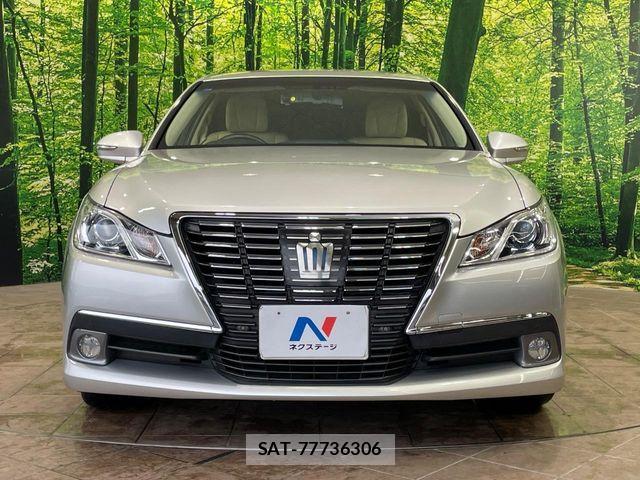 Toyota CROWN SEDAN 2013-06 8779889-13