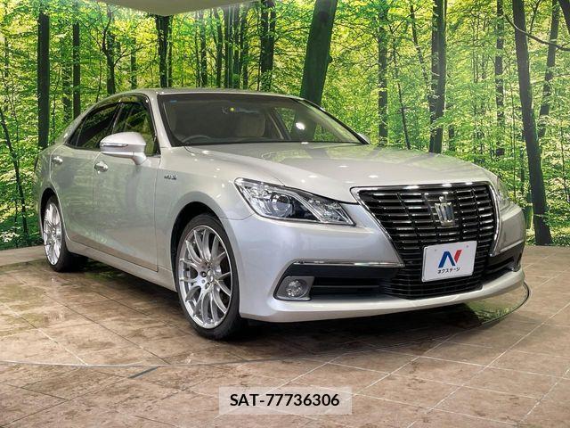 Toyota CROWN SEDAN 2013-06 8779889-15