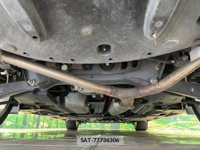 Toyota CROWN SEDAN 2013-06 8779889-18