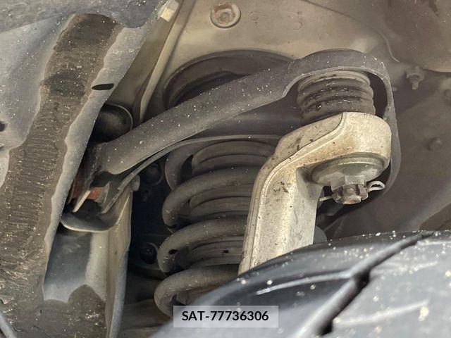 Toyota CROWN SEDAN 2013-06 8779889-19