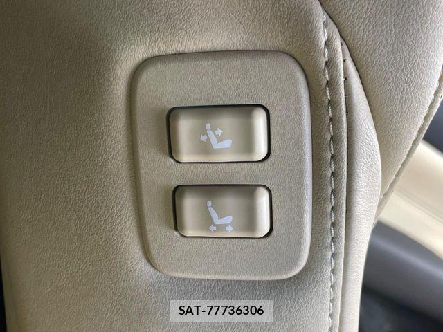 Toyota CROWN SEDAN 2013-06 8779889-5
