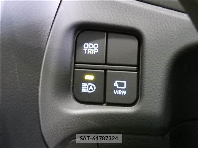 Toyota CROWN SEDAN 2021-03 8779860-16