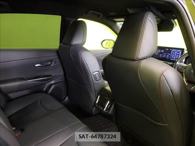 Toyota CROWN SEDAN 2021-03 8779860-22