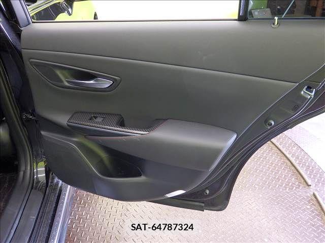 Toyota CROWN SEDAN 2021-03 8779860-23