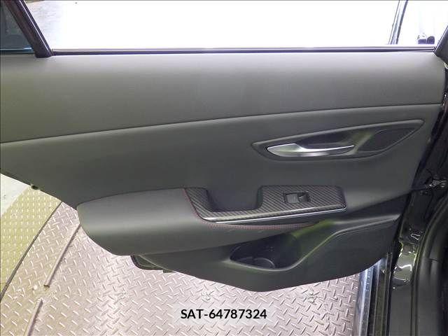 Toyota CROWN SEDAN 2021-03 8779860-27