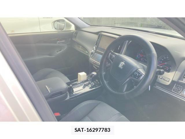 Toyota CROWN SEDAN 2013-03 8779891-10
