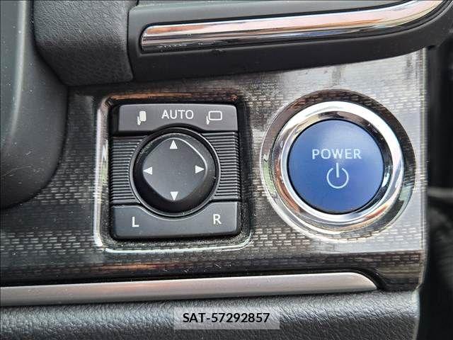Toyota CROWN SEDAN 2015-03 8795635-8