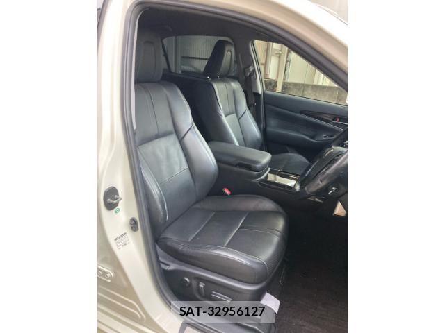 Toyota CROWN SEDAN 2013-10 8795639-15