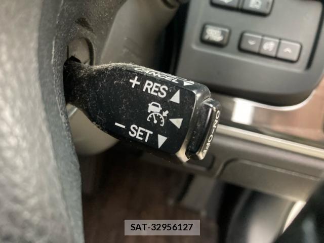 Toyota CROWN SEDAN 2013-10 8795639-18