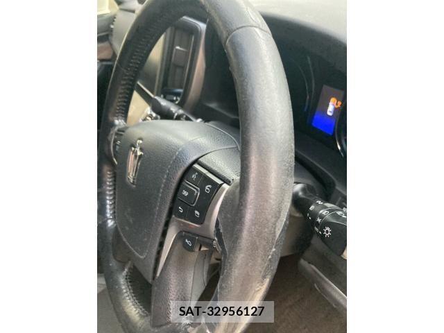 Toyota CROWN SEDAN 2013-10 8795639-19