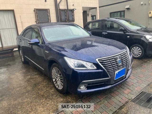 Toyota CROWN SEDAN 2013-11 8795640-0