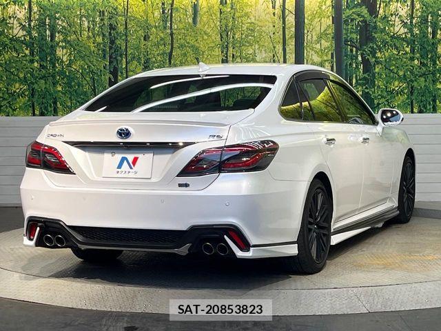 Toyota CROWN SEDAN 2021-09 8795614-16