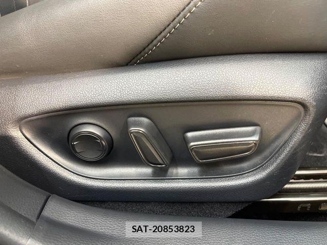 Toyota CROWN SEDAN 2021-09 8795614-6