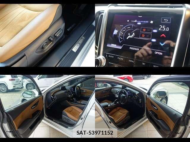Toyota CROWN SEDAN 2019-08 8795618-9