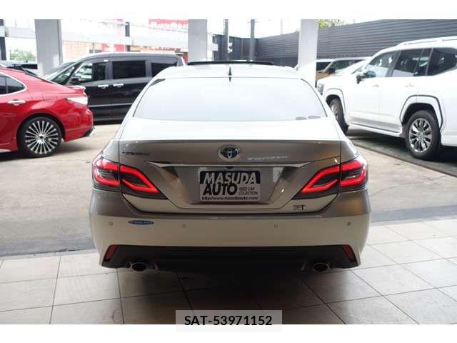 Toyota CROWN SEDAN 2019-08 8795618-19