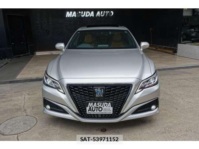 Toyota CROWN SEDAN 2019-08 8795618-3