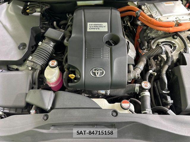 Toyota CROWN SEDAN 2016-04 8795631-16