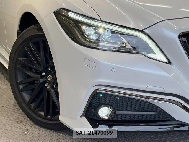 Toyota CROWN SEDAN 2021-10 8795610-12