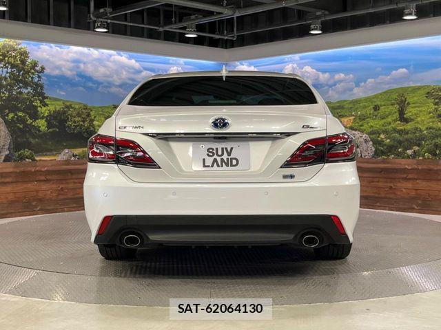 Toyota CROWN SEDAN 2021-06 8795612-15