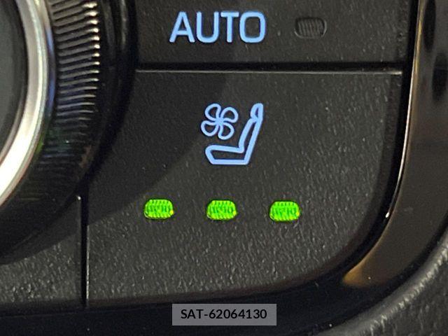 Toyota CROWN SEDAN 2021-06 8795612-7