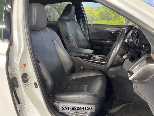 Toyota CROWN SEDAN 2021-06 8795612-8