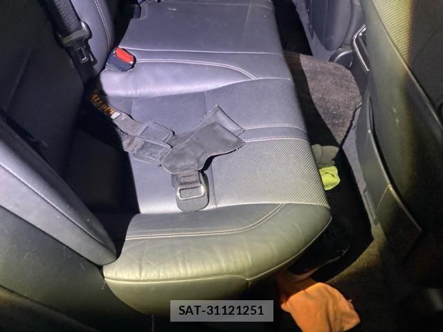 Toyota CROWN SEDAN 2013-04 8795634-12