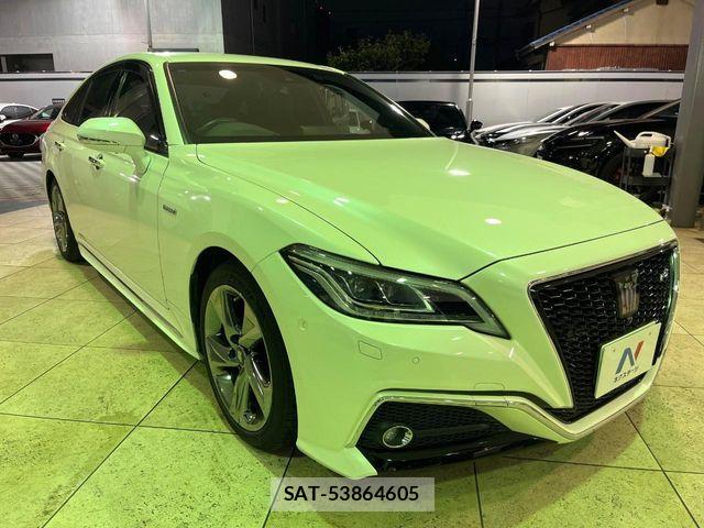Toyota CROWN SEDAN 2019-07 8795615-16